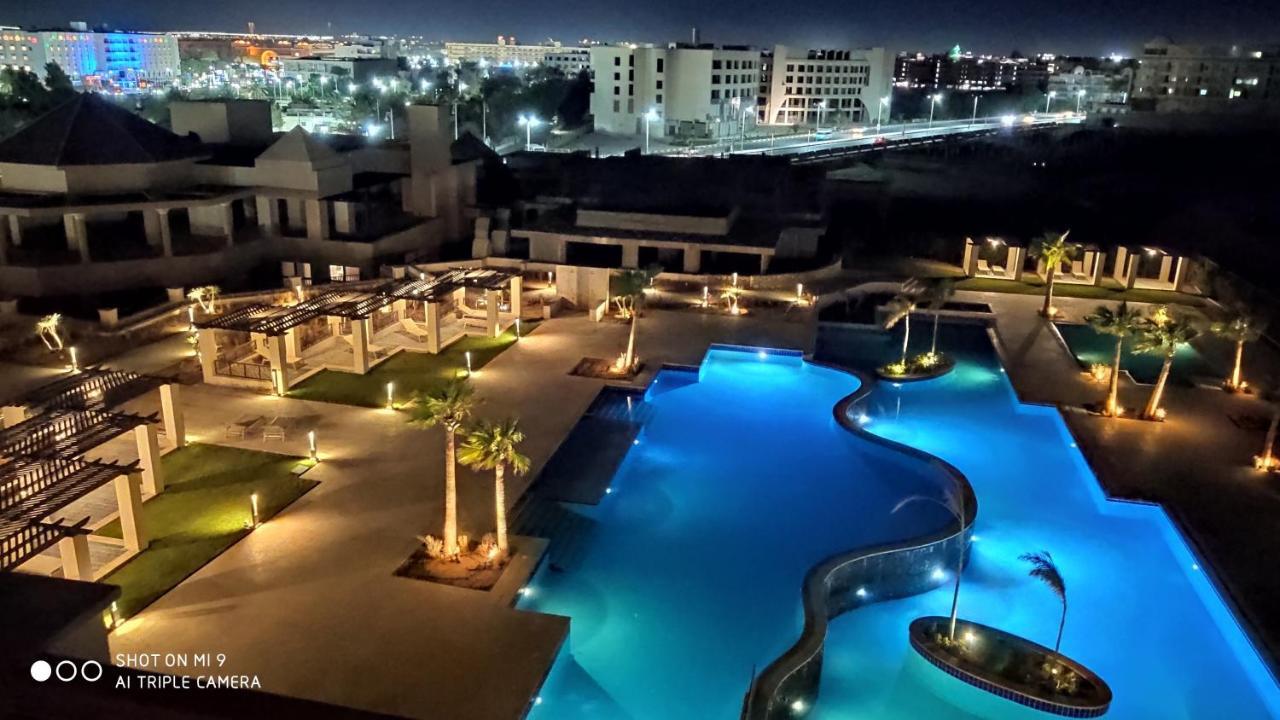 Stylish Pool View Studio In Al Dau Heights Leilighet Hurghada Eksteriør bilde